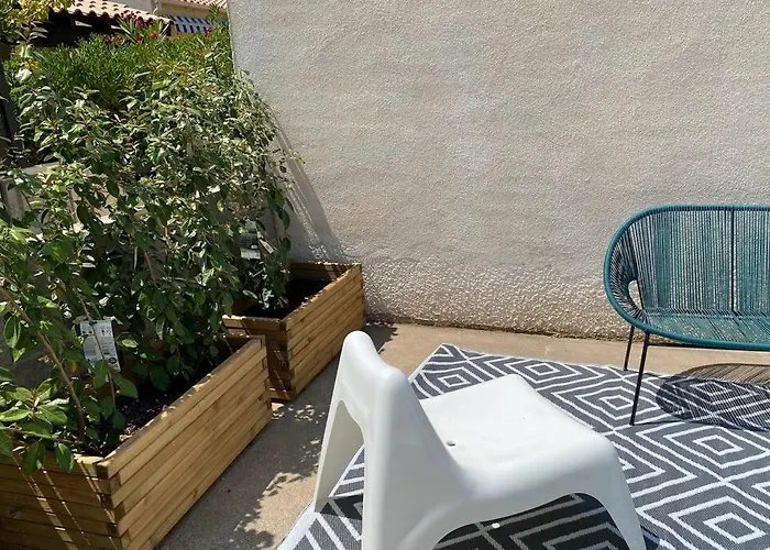 Дом отдыха Maison A 3 *